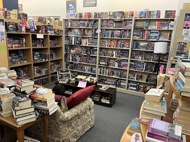 Dartmouth Book Exchange bookstore
