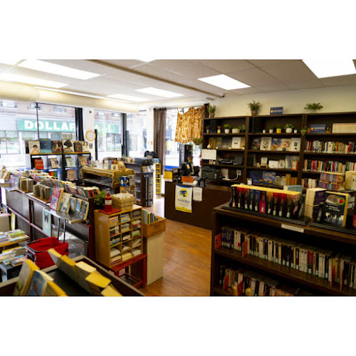 Renaissance Librairie Ontario storefront